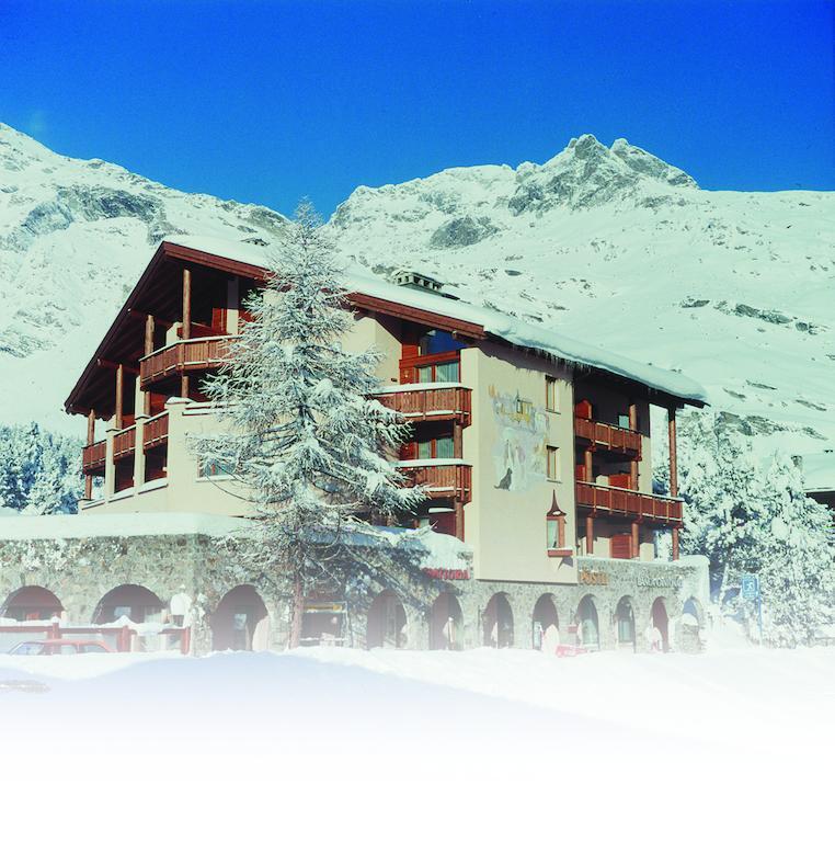 Hotel Poestli Maloja Esterno foto