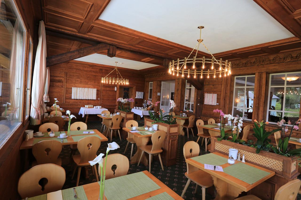 Hotel Poestli Maloja Esterno foto